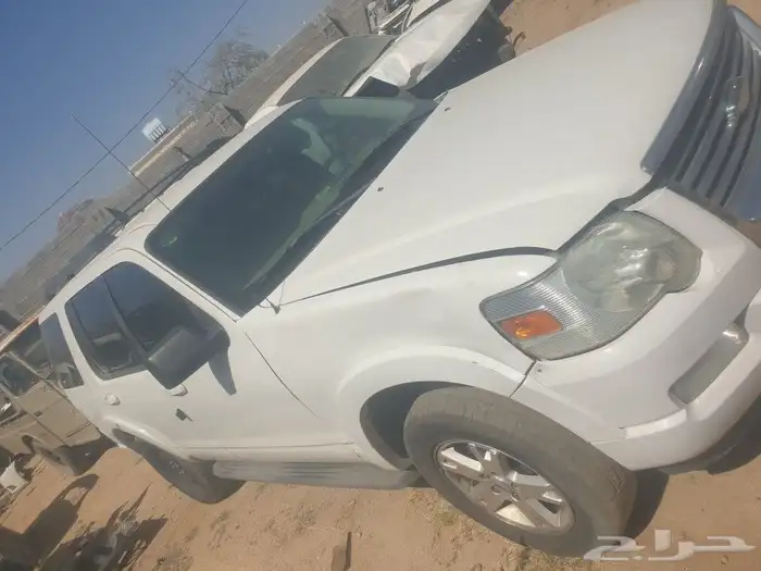 فورد اكسبلورر تشليح قطع غيار تشليح الرياض 1
