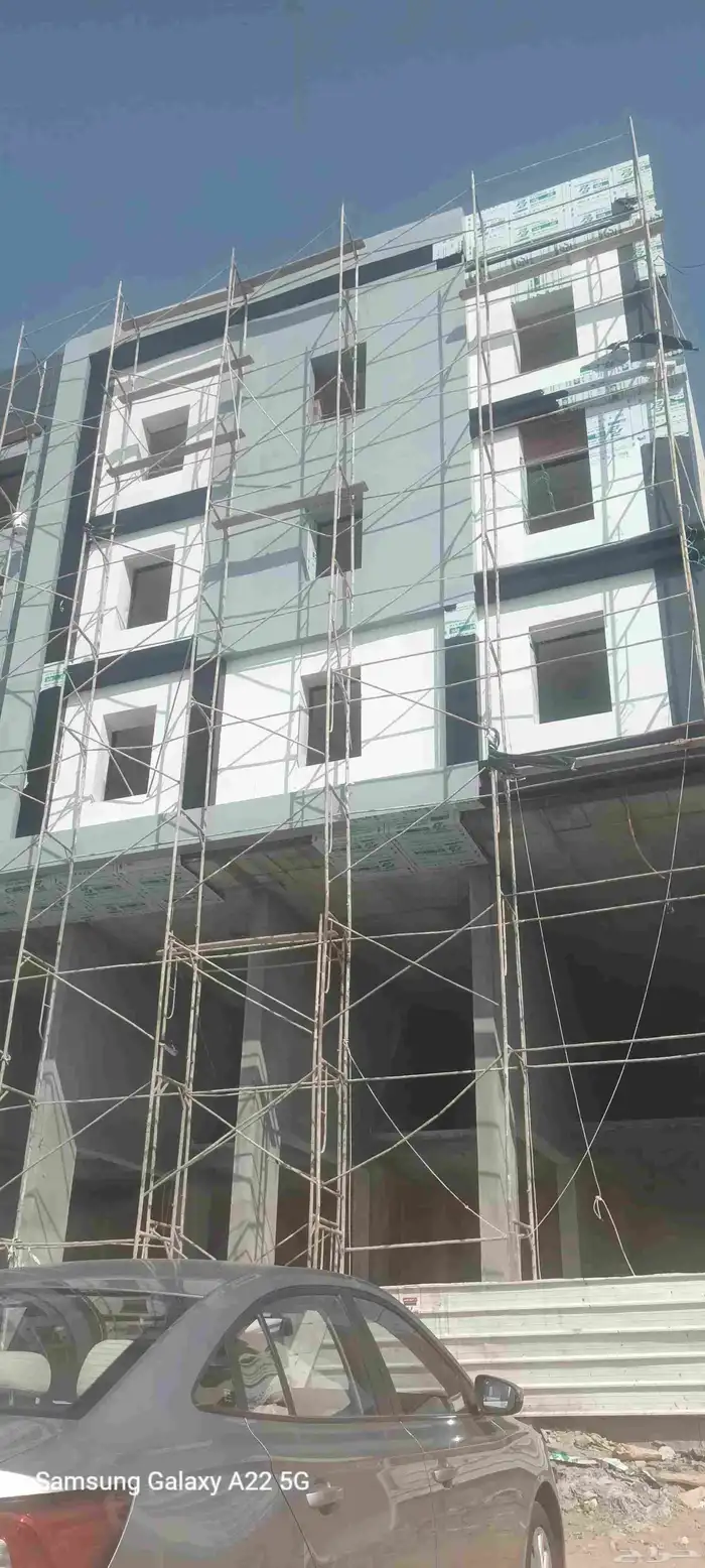 تركيب لوحات حروف بارزة بنر استيكرات صيانة لوحات واجهات كلادن 7