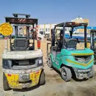 فور كلفت وكرينات ومان لفت وسيزر لفت للإيجار 4