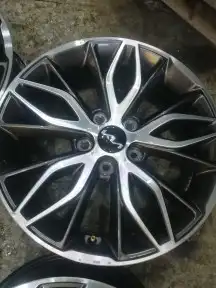 جنوط كيا فايف مقاس 17 موديل 2023 اصلي وكاله على الشرط ضمان ا 9