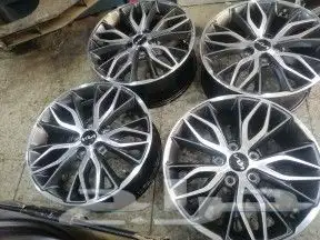 جنوط كيا فايف مقاس 17 موديل 2023 اصلي وكاله على الشرط ضمان ا 1