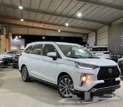 تويوتا كورولا اوربان كروزر فيلوز رايز 4
