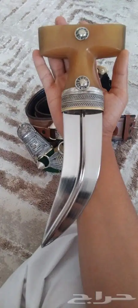 سلام عليكم ورحمة الله وبركاته جنبيه وتر كفو سيمت 650 ولا بع 6
