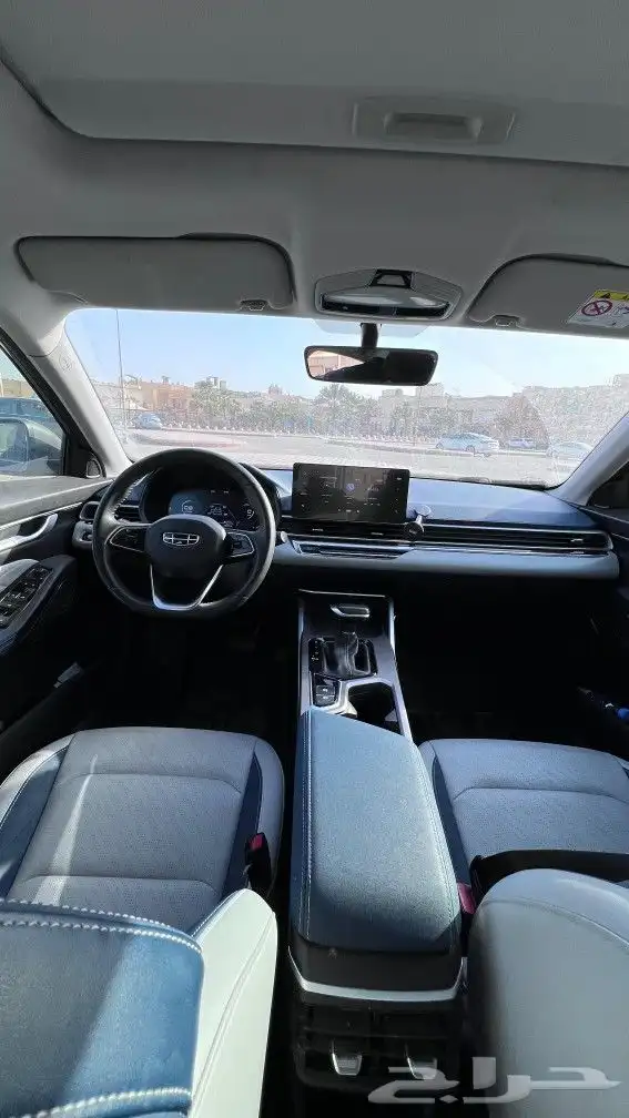 جيلي امجرند 7 - 2023 4