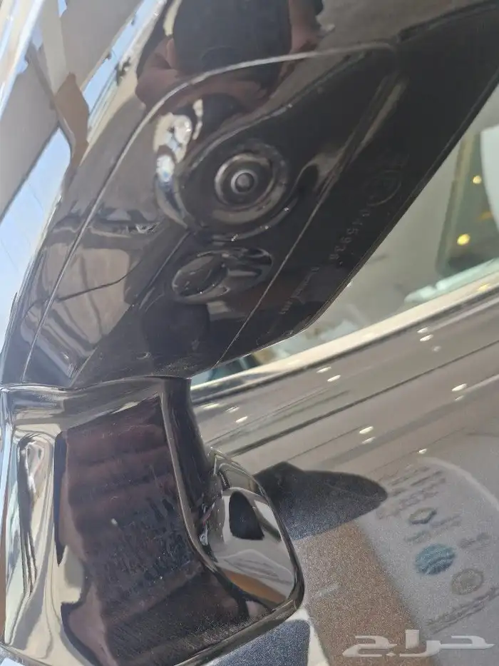 لكزس LX600. BB 10