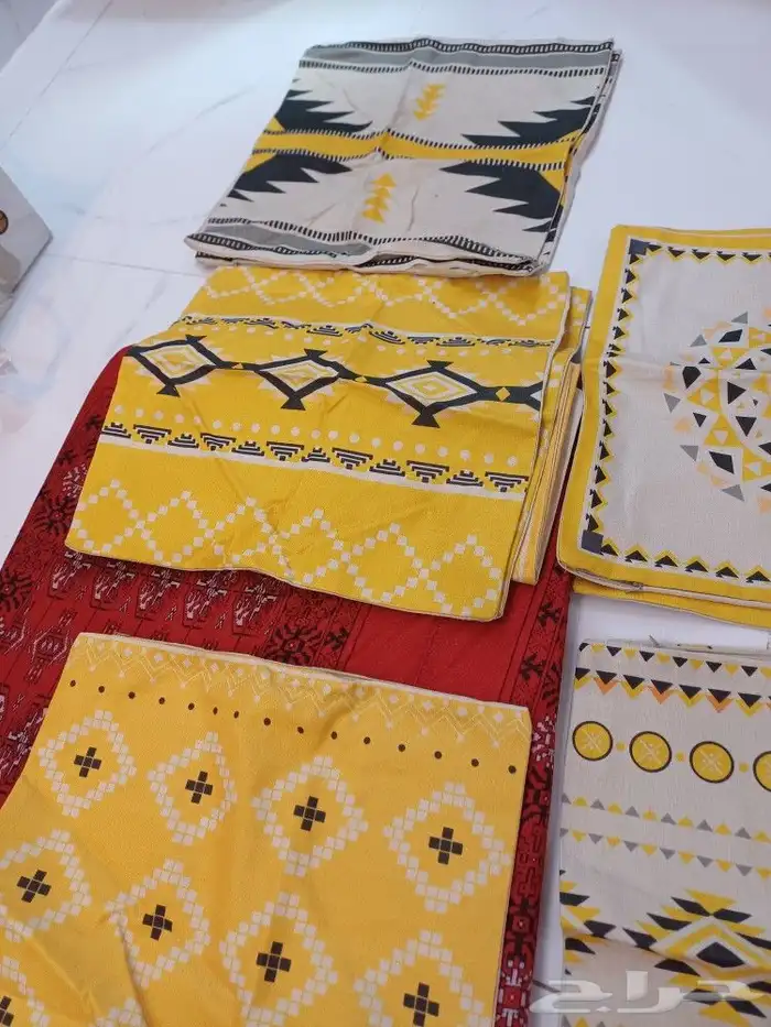 مخدات للبيع 3