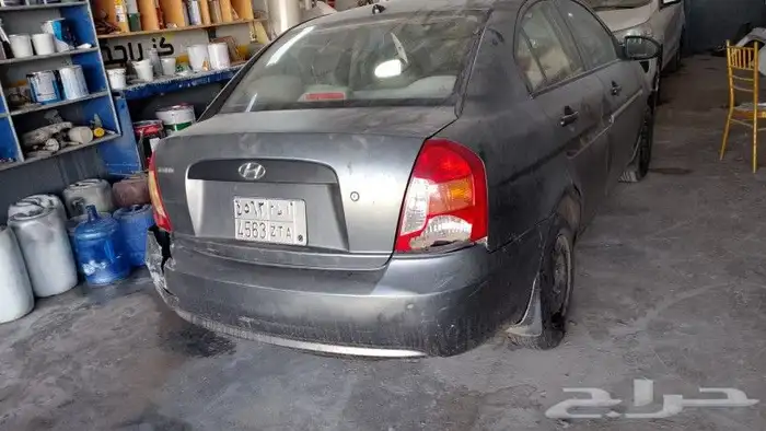 رش تجميلي لامع في الورشة 1400 9