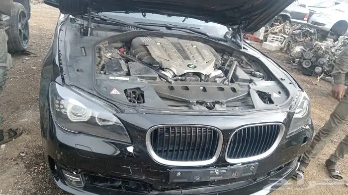 بي ام دبليو تشليح قطع غيار مديل 2010 حجم 750 4