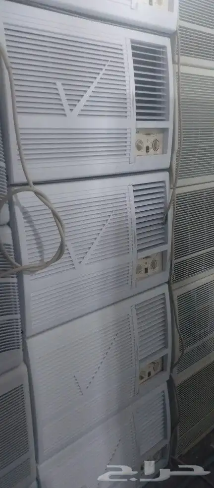شباب مستعمل مكيف 0