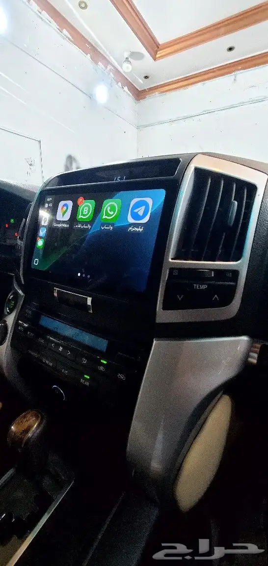 شاشة جيب لاند كروزر تركب من 2008 لين 2015 2