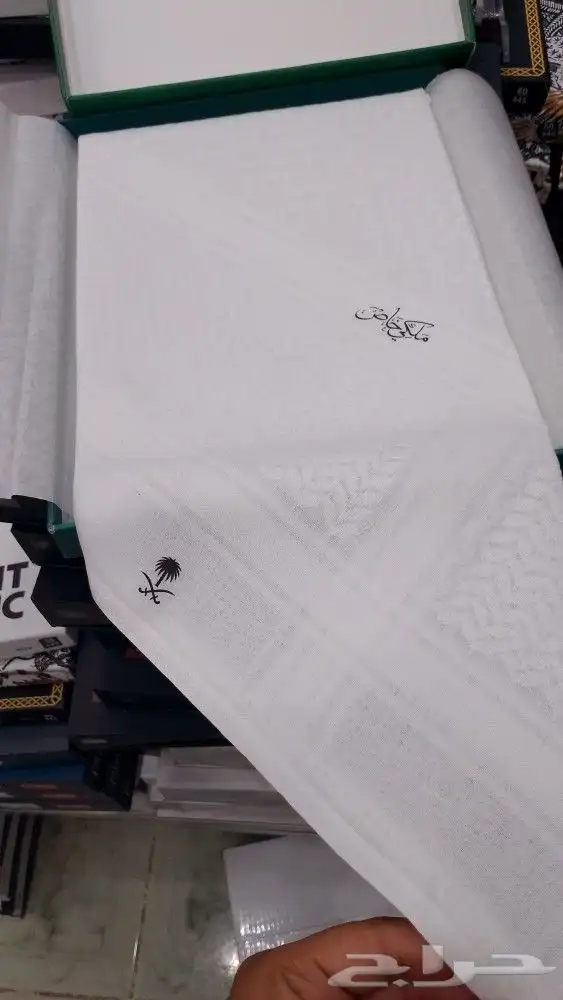 شماغات ماركه جميع المقاسات سعره 160 2