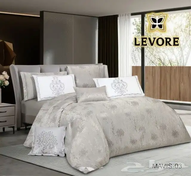 لحافات ملكيه قماش جاكار 1