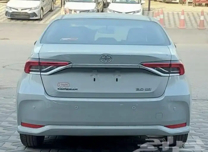 تويوتا كورولا 2025 3