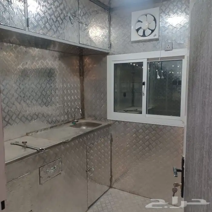 للبيع غرفه جوانب مشب شرايح ودكه 12 متر 5