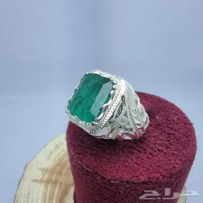 خواتم ب احجار زمرد 9