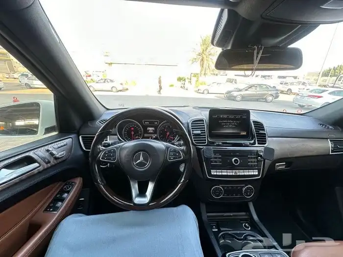 مرسيدس GLE500 2018 15
