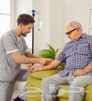 متوفر تمريض منزلي حكومي وخاص الممرضه بتكون مقيمه مع الحاله 2