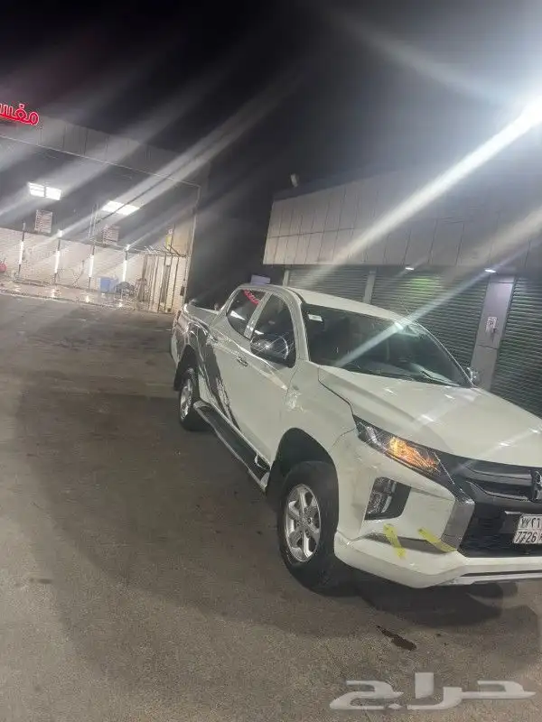 تأجير سيارات وانيت بكب ديزل دبل يوجد جير عادى وجير اوتوماتيك 1