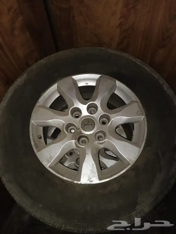 جنوط باجيرو مقاس 17 مع الكفرات 0