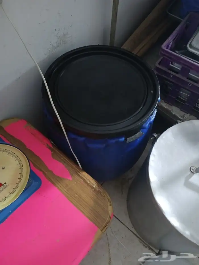 عدت محل للبيع 33
