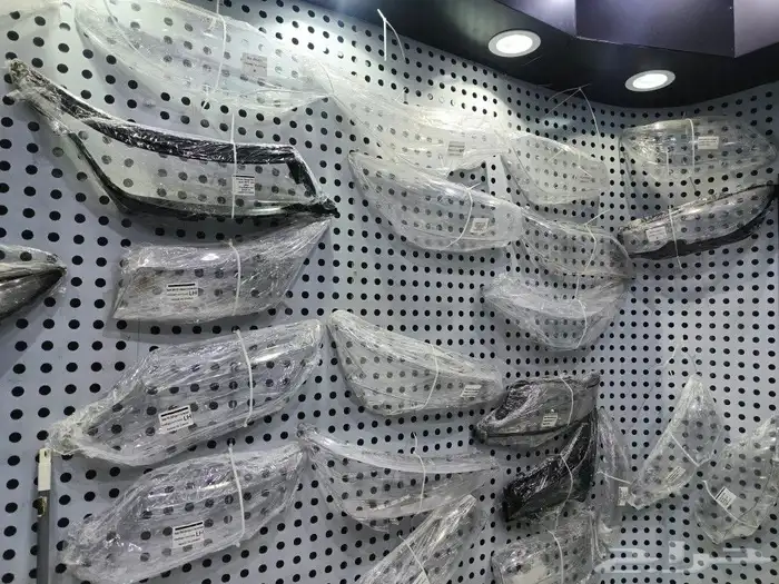 عدسات زنون شمعات اسطبات قزاز الشمعات محولات وكاله لمبات غطيا 39