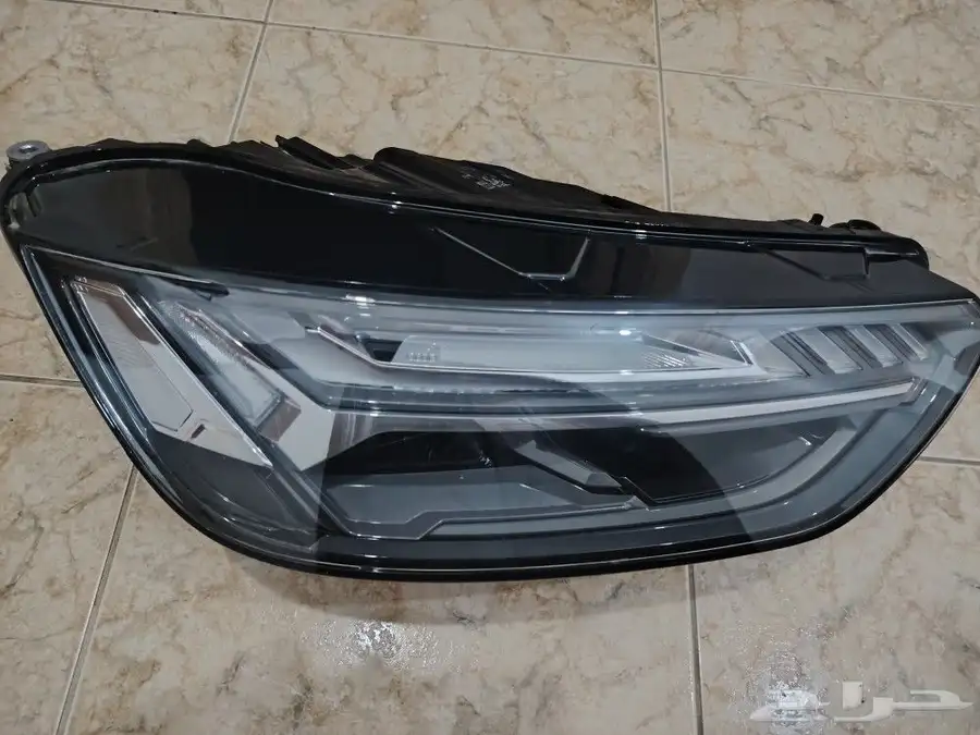 شمعة اودي Q5 5