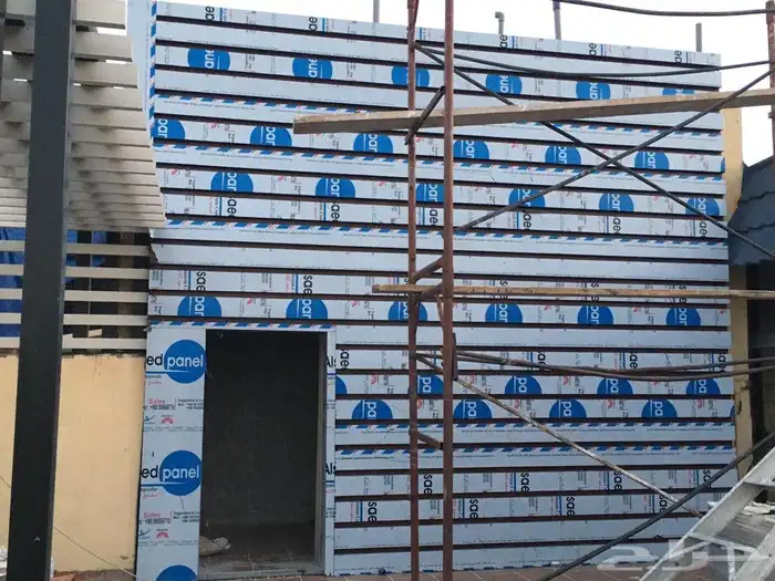 تركيب لوحات حروف بارزة بنر استيكرات صيانة لوحات واجهات كلادن 11