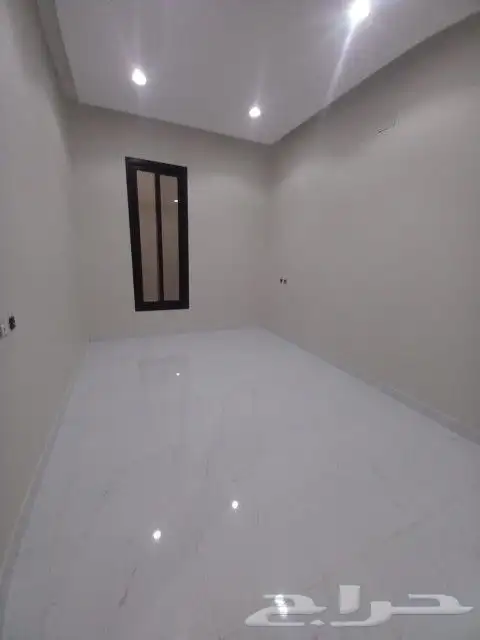 فيلا للبيع في حي ظهرة لبن 4