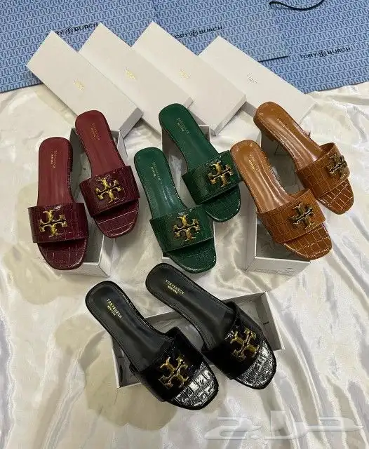 شنط ماركة ميو ميو الاكثر طلبا وجميع الماركات جودة تهبببل 31