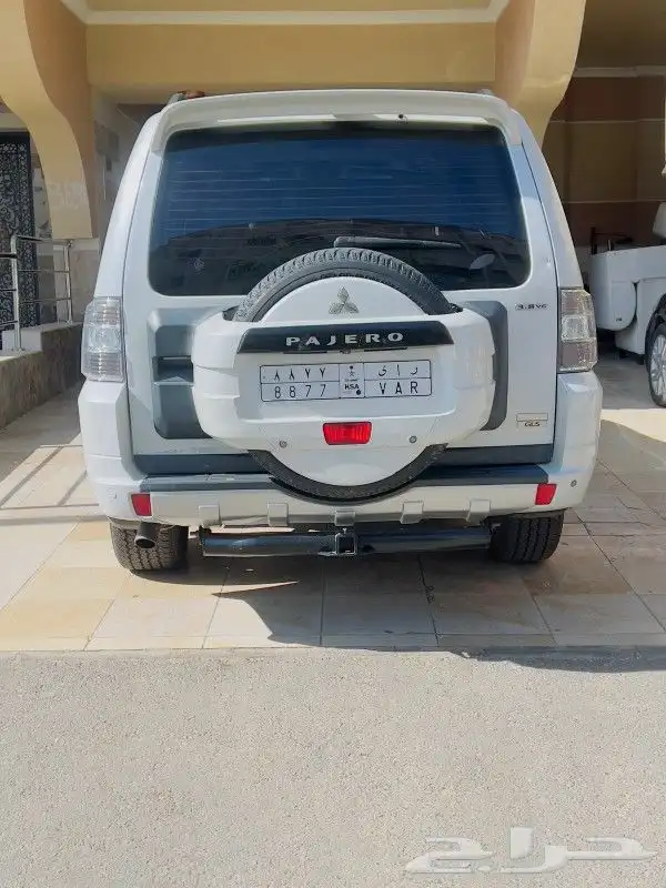 ميتسوبيشي باجيرو 0