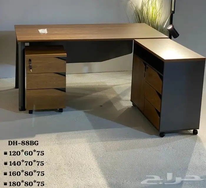 اجمل مكاتب مستلزماتها 14