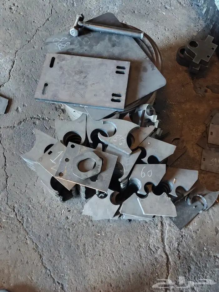 قص وتخريم وتشكيل حديد ليزر cnc حتي سماكة  50  ملم 6