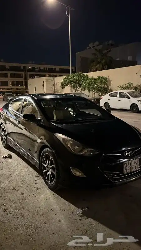 سائق توصيل في الفروسيه 0