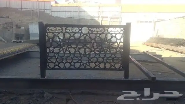 ورشة حدادة لتنفذ جميع اعمال الحدادة 3