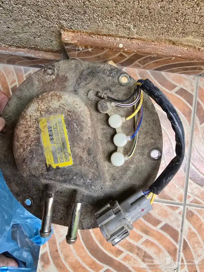 للبيع طربه بنزين نسيان باترول 2006 0