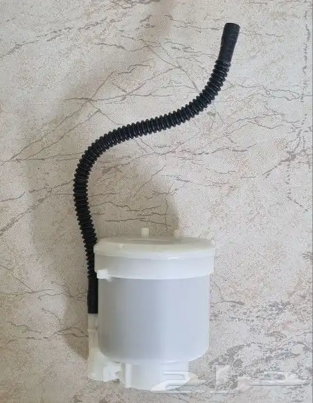 فلتر بنزين اصلي وكالة تويوتا يارس 2011 0