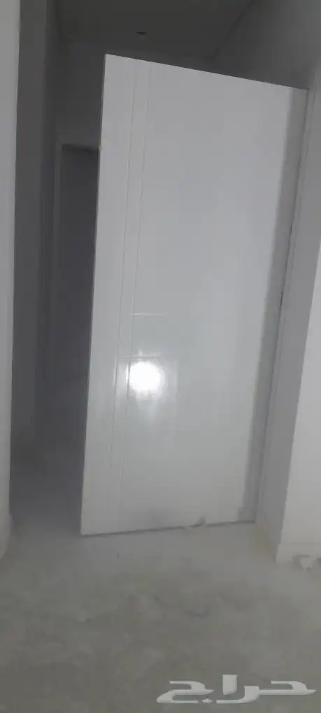 نفصل ابواب اخضر سنديان الخضر هو مقاسات في مقاس صغير وفي مقاس 9