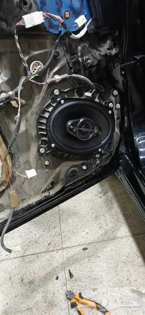 سماعات لكزس بديل الوكاله 2011 3