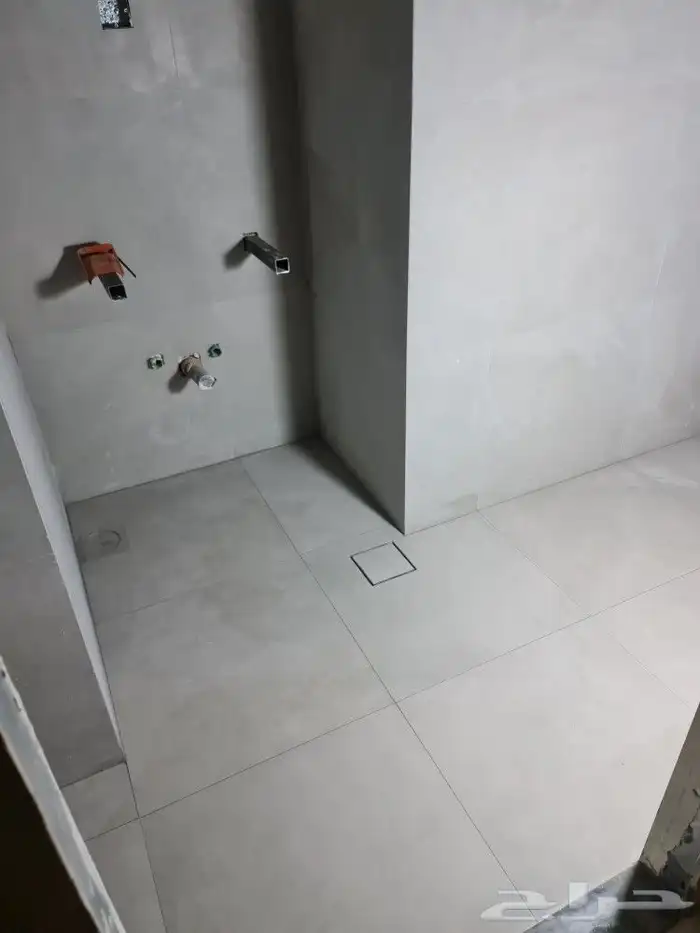 مبلط سيراميك وبورسلان 2