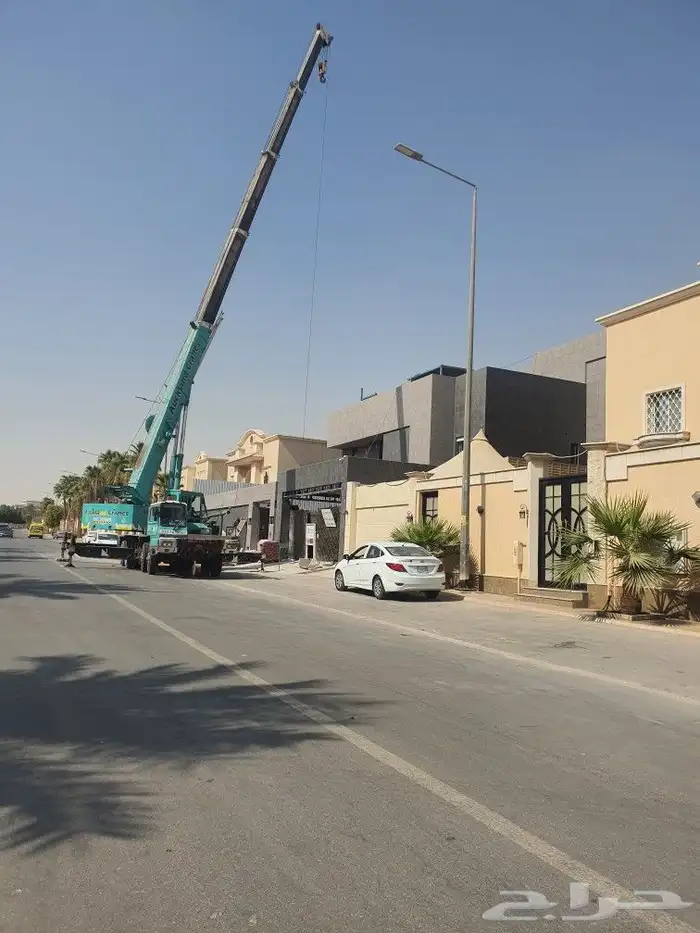 كرين للايجار اليومي والشهري 4