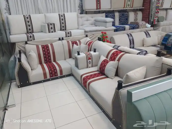 مفروشات الرياض  تفصيل جميع انواع الكنب والجلسات الارضي والست 10