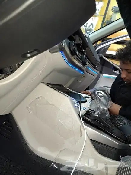 اناره داخليه با 64 لون على كياء كارنزا 2024 8