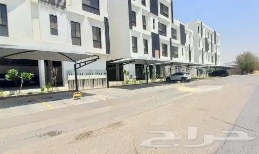 مظلات سواتر برجولات مستودعات جميع انواع الحداده 2