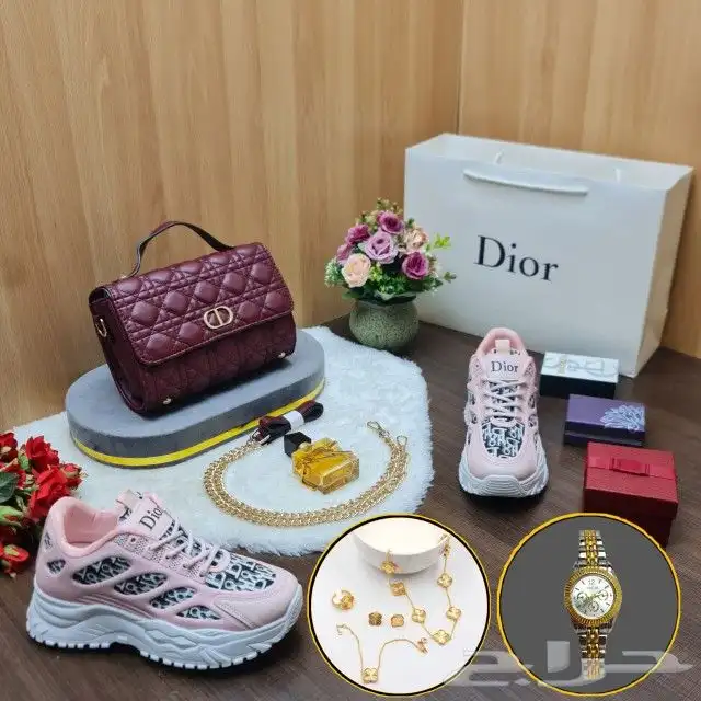 أفخم الشوزات والشناط النسائي 8