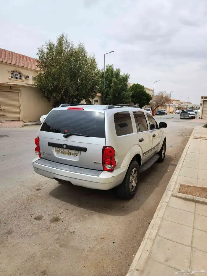 دوج درنجو 2008 3
