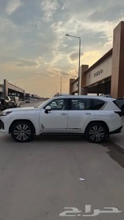 لكزس - LX600 - BB - خليجي - فل كامل- 2025 - 9
