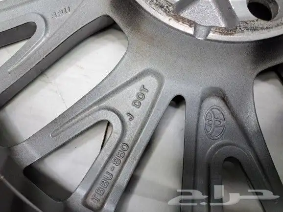 جنوط كامري هايبرد موديل 2019 مقاس 18 اصليه وكاله 7