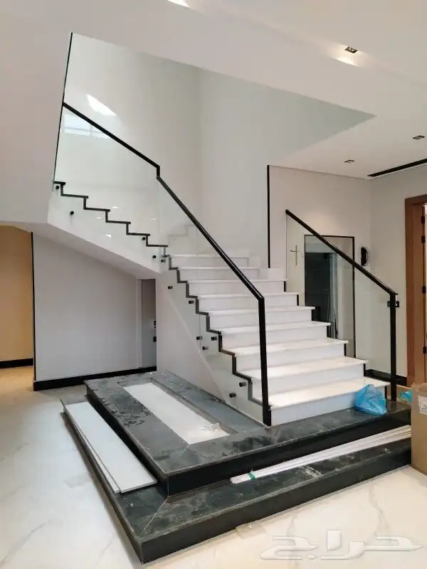قزاز السكريت والمرايا ولكسان لسنا الوحيدون لكن الأفضل اسعار 2