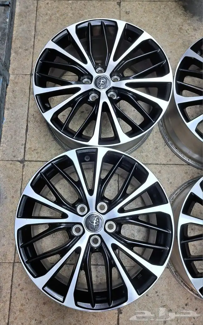 جنوط كامري هايبرد موديل 2019 مقاس 18 اصليه وكاله 4