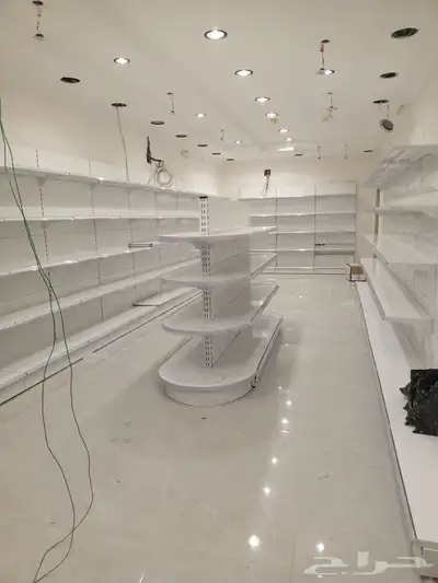 يوجد لدينا رفوف سوبرات رفوف صيدليات جميع انواع الرفوف 3